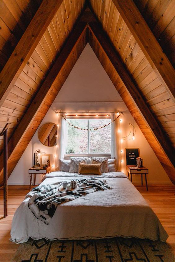 attic bedroom